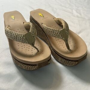Volatile Island Wedge Sandals Women’s Size 10 Light Tan Neutral Platform – Boho‎